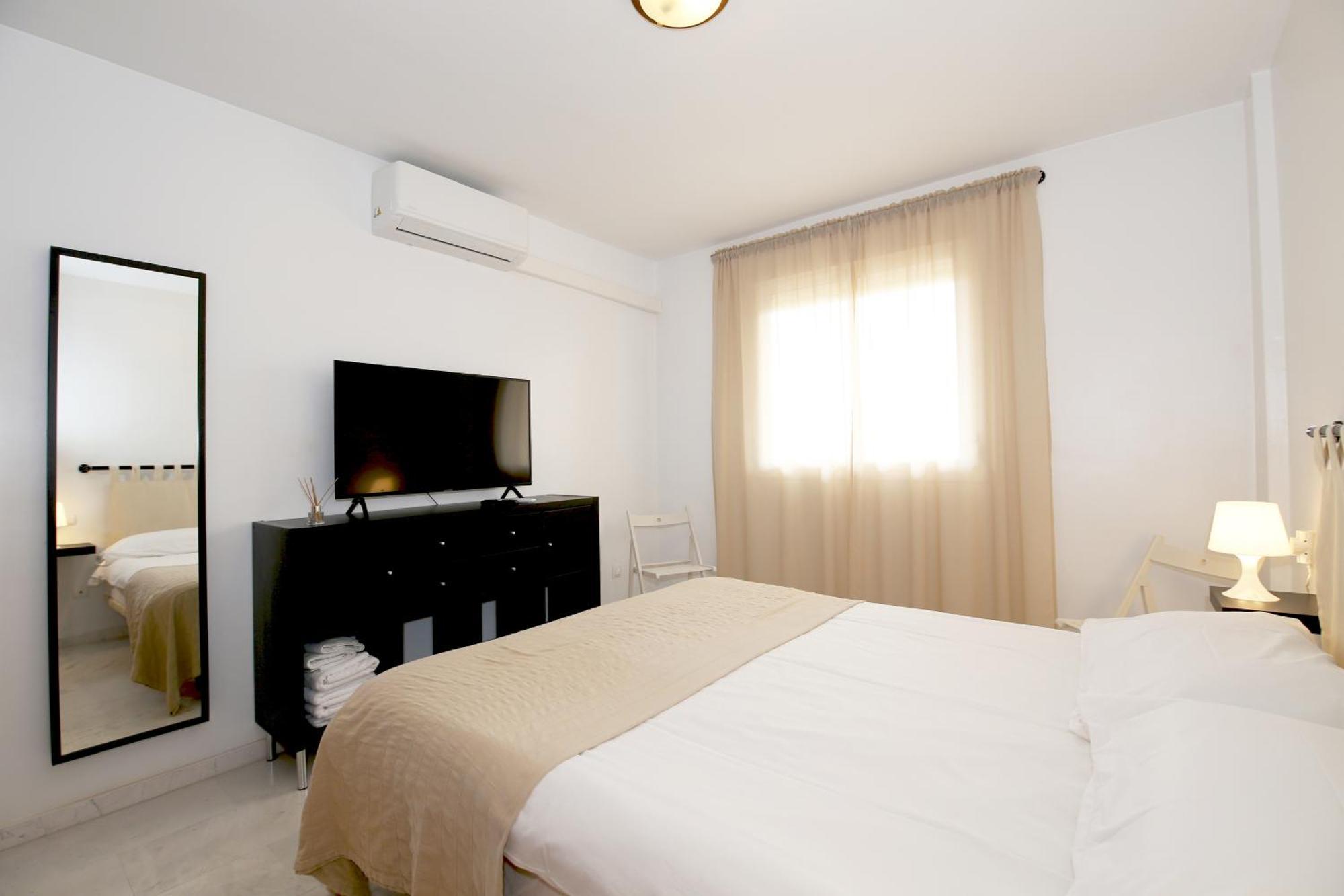 Estepona Town Apartment Carmen Buitenkant foto